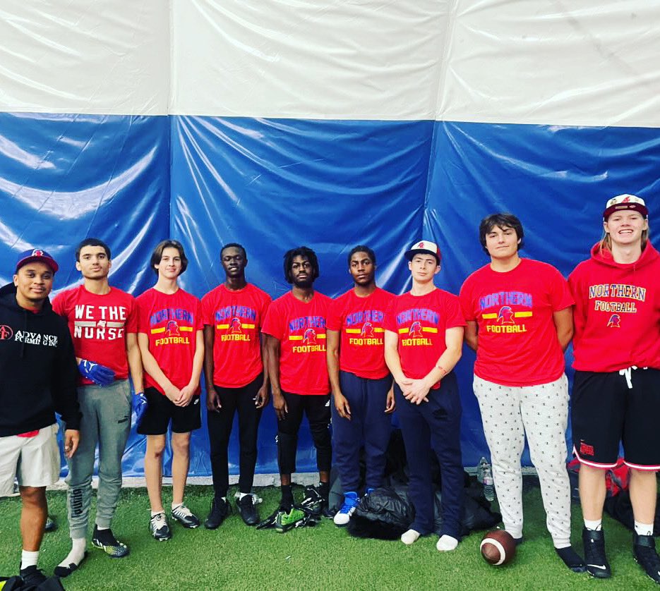 Great first tournament for our offseason 7s team at today’s <a href="/DawkSports/">Kevin Dawkins</a> annual Boxing Day tournament. 

Tough competition with <a href="/USPORTSca/">U SPORTS</a> and <a href="/cfl/">CFL</a> players competing in the touch divisions. 

The work has just begun. Red Knights are 🔒 in this off season. 

#piecesofeight ❤️💛💙
