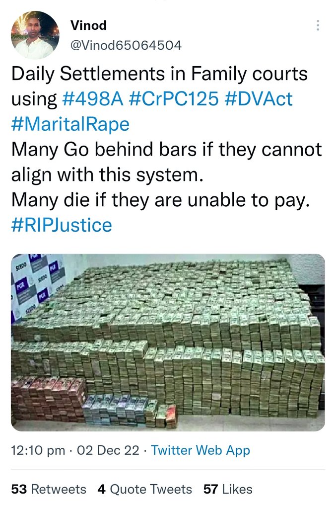 UnsafeCommonMan's tweet photo. #Male_Genocide by Judiciary in #India
#GenderBiasedLaws
#GenderBiasedJudiciary
#MaleHater_FeministJudiciary
#CorruptJudicialSystem
4 Picks 👇 https://t.co/ERR59RIdy8