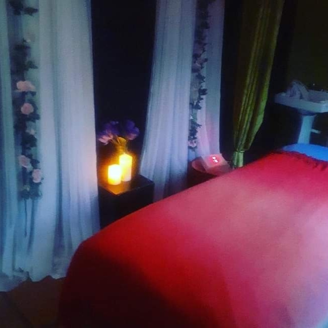 thetouchgoddess's tweet photo. Always spoiling my clients with the best it’s full ambience lovely fun healing massage experience
#massage #goddess #tantramassage #tantricmassage #fullbodymassage #findom #bodyworktraining #nurumassage #training #sensual #holistic #wellness #massage #learn https://t.co/6sKirn5kdP