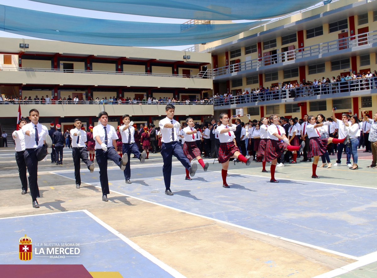 MercedHuacho's tweet photo. 🇵🇪ULTIMA HORA PATRIÓTICA MERCEDARIA
👏Con la participación de nuestra comunidad Educativa Mercedaria, nuestros queridos alumnos de los tres niveles educativos y estimados padres de familia, se desarrolló la ceremonia de clausura de la última hora patriótica.
#LaMercedHuacho https://t.co/EtkOXKcqTp