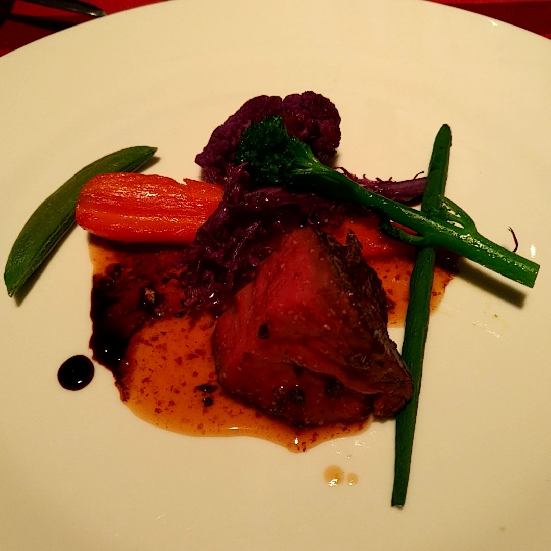 140cDeSolitude's tweet image. Le #plat principal &amp;amp; le #dessert de ce soir. #restaurant #vertfoncé #hirao #fukuoka #voyage #concert