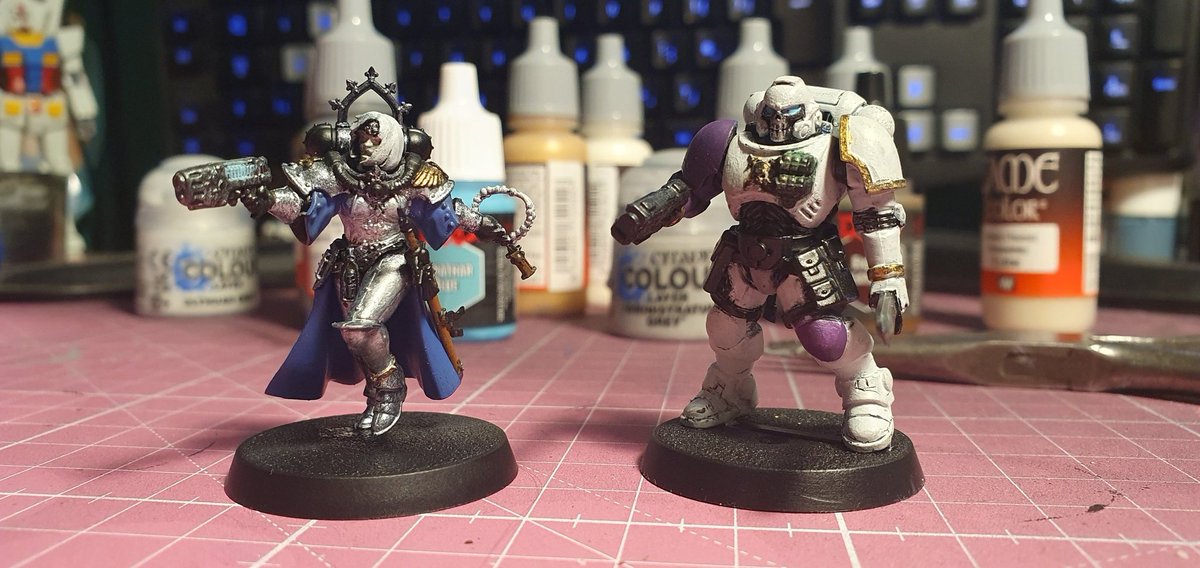 DailyValkyrie_'s tweet photo. @vonspriggan I'm building sisters of battle and sons of the phoenix https://t.co/D9f2tMZyGD