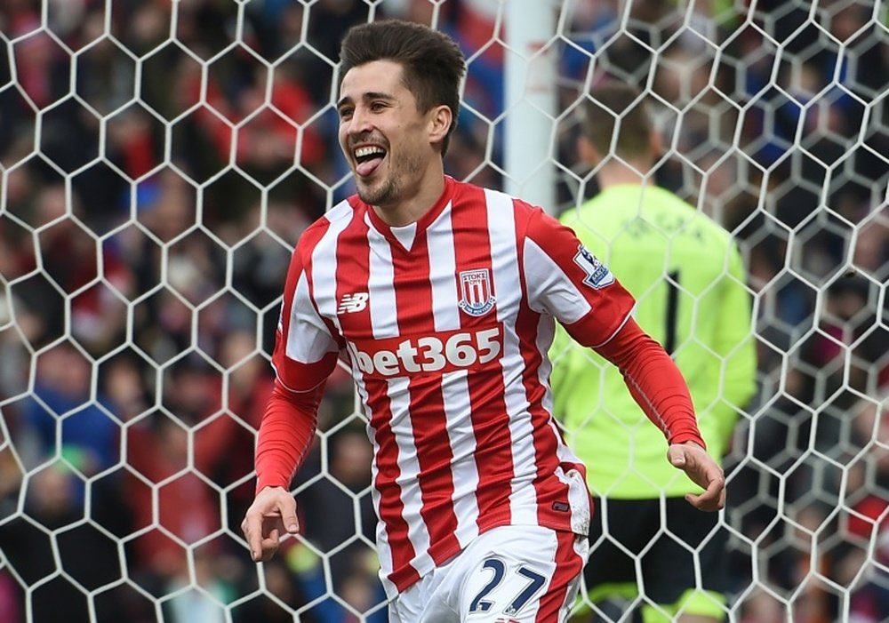 JCordenJourno's tweet photo. i genuinely believe that it’ll happen.

get the fans back on side by bringing home a fan favourite.

@stokecity please x https://t.co/WhYjN5EALT