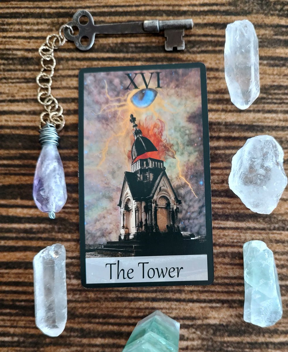 FairySurreal's tweet image. You thought you were standing on solid, firm ground, but you were not. The Tower brings destruction and chaos. But change, even devastating change, brings opportunity. #tarot #dailyspread #tarotcats #towercard #magick #readingcards #oracle #oraclecards buff.ly/3vFXbZQ