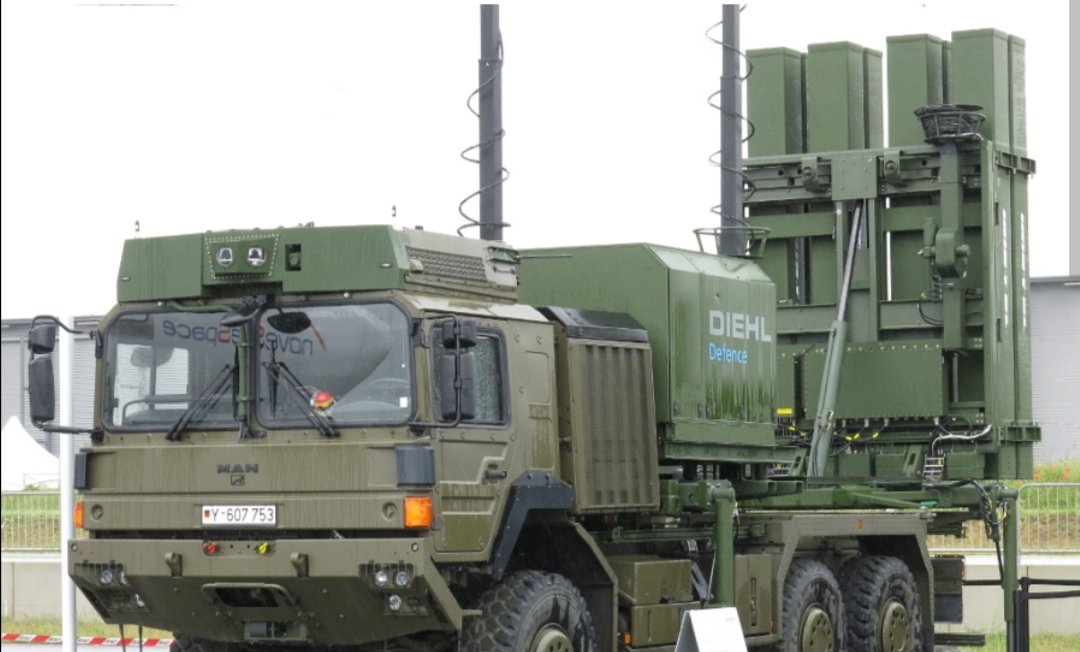 ReportWar1's tweet photo. 🇺🇦Germany approved the supply of EUR 2.24 billion worth of weapons to Ukraine this year. Ukraine received 30 Gepard SPAAG, 14 Panzerhaubitze 2000 howitzers, 5 Mars MLRS and an IRIS-T air defence missile battery-#Spigel
#Ukraine #UkraineWarNews #RussiaUkraineWar
#UkraineRussianWar https://t.co/F2PFKxEtGP