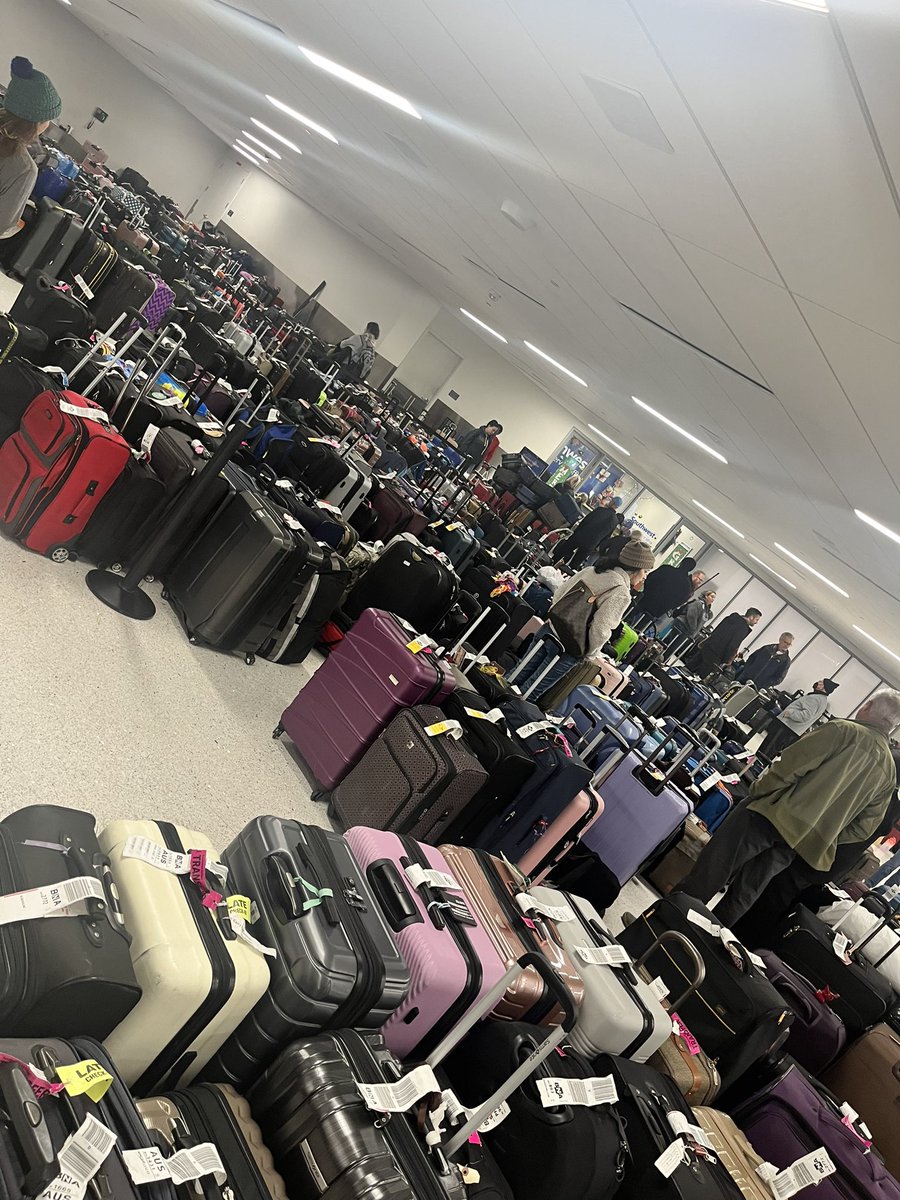 #southwestAir Currently at BNA.