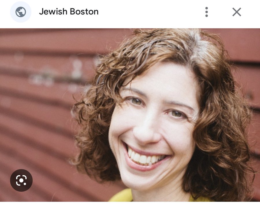 arade_xyz's tweet photo. As a jewish woman you'd think she would know better but no. Will the Jewish community speak up? @JoannaWeiss is as racist as fu*k. #sussexsquad #HarryandMeghanonNetflix #WeLoveYouMeghan #WeStandWithMeghan #joannaweissracist https://t.co/s6qqc941Bw