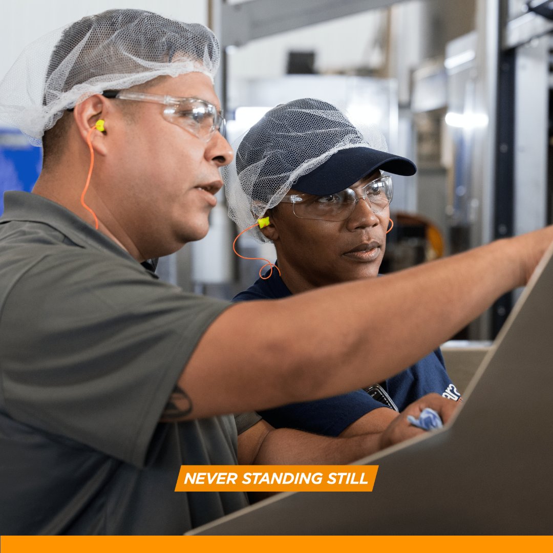 NiagaraCareers's tweet photo. 🔥 HOT JOB! We are hiring at one of our nearest plants. Learn more and apply here: https://t.co/dsFIAKxoq9 

#NiagaraWater #NiagaraBottling #Careers #Hiring #Water #Jobs https://t.co/Dj7nPUB2xg