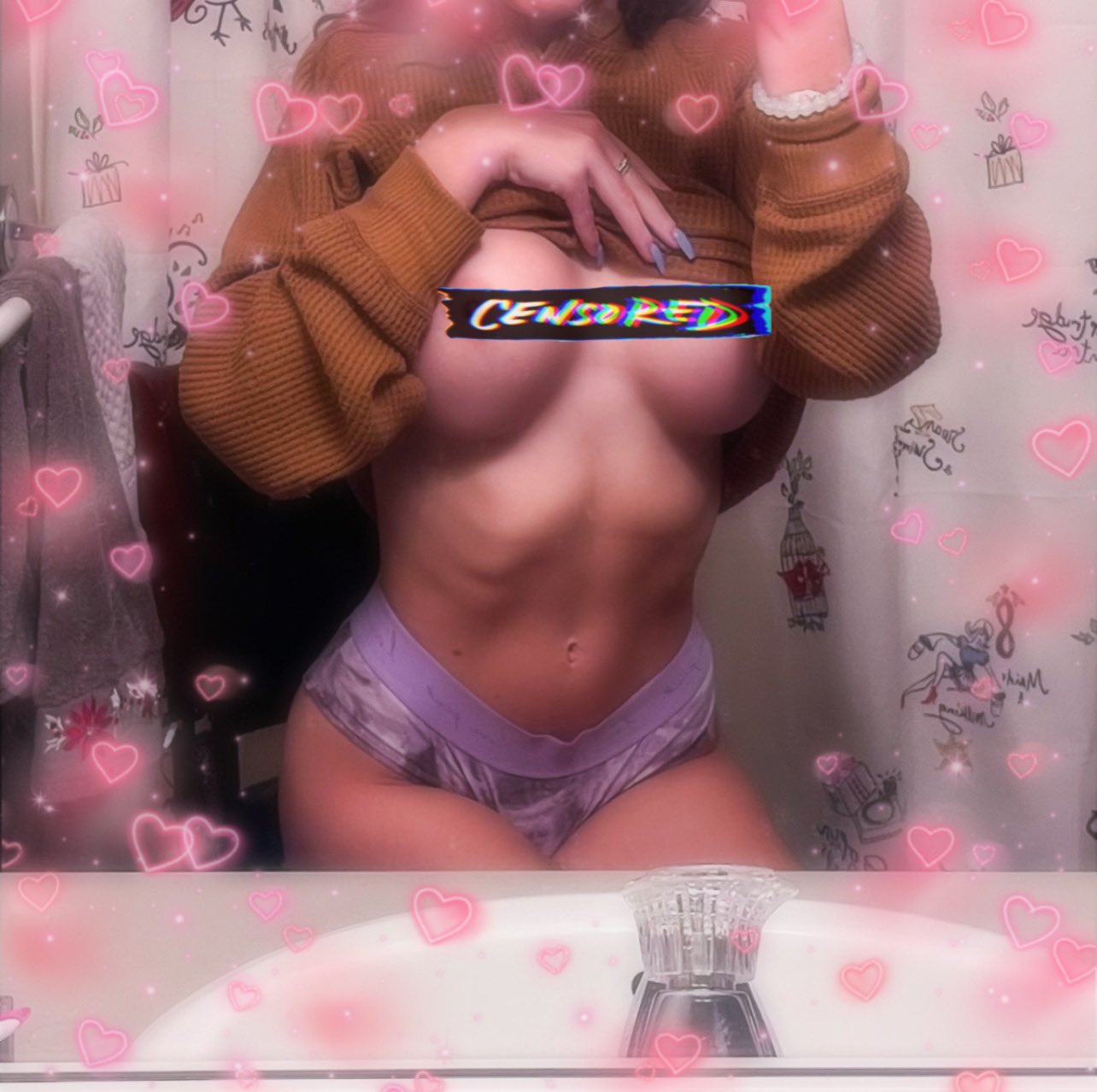 2 pic. good morningggg☺️💖 which pic would you rather get as a good morning text?? 😋 #onlyfans #onlyfansbabe #nsfwtwt https://t.co/8VH74kvHA9 https://t.co/Sl2V7P4E74