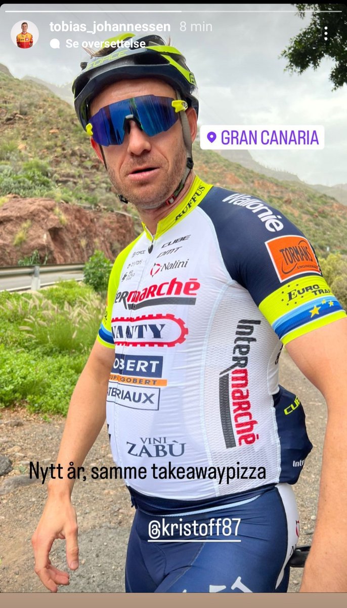 Simon Zetlitz Nessler (@tastasol) on Twitter photo Høyt nivå på denne fra <a href="/TobiasJohannes1/">Tobias Johannessen</a> og mannen som ble kjent som "Gigachad" for snart 12 måneder siden. Høyt nivå på denne fra <a href="/TobiasJohannes1/">Tobias Johannessen</a> og mannen som ble kjent som "Gigachad" for snart 12 måneder siden.