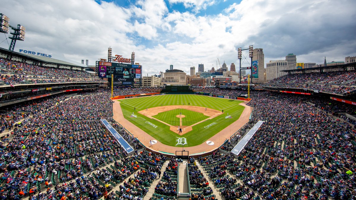 5⃣0⃣ days until our first workout in Lakeland

1⃣0⃣0⃣ days until #OpeningDayDET