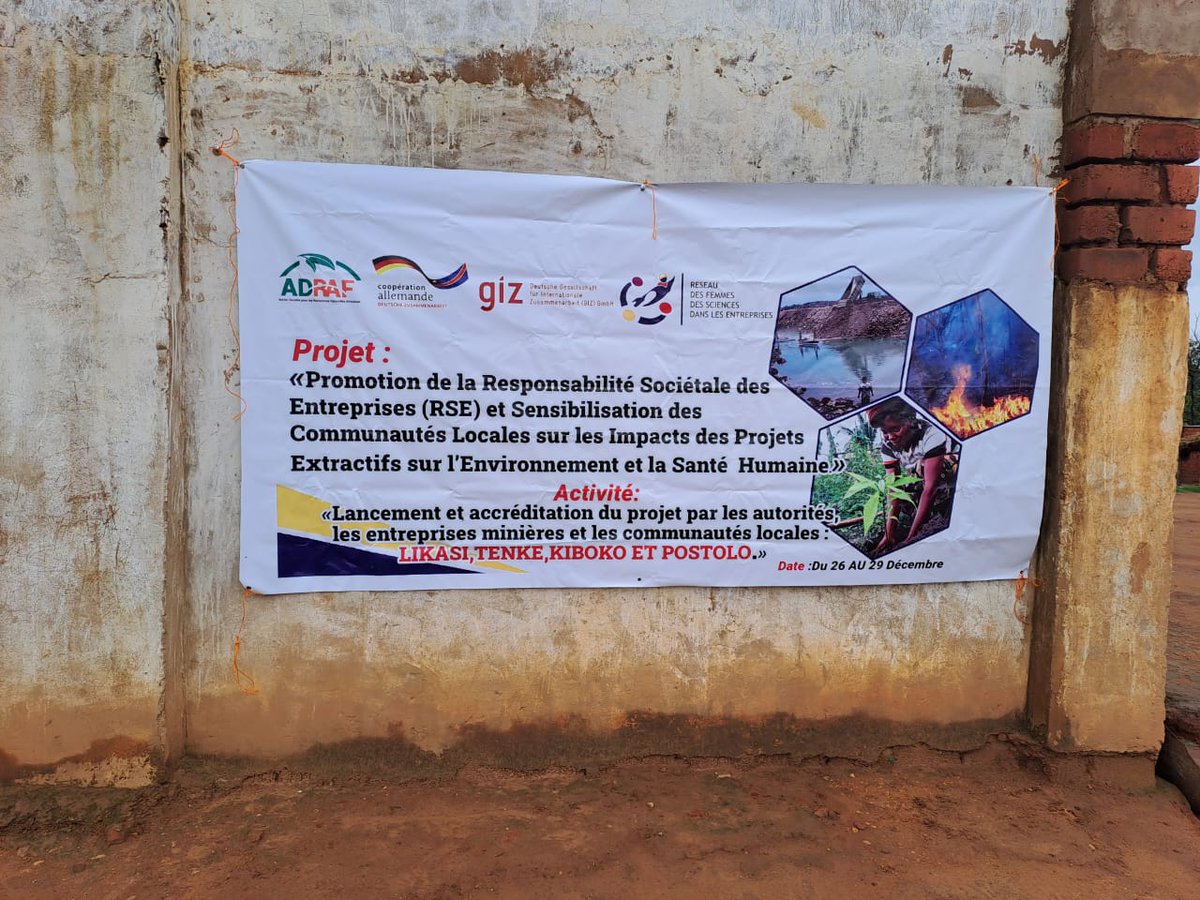 AdrafAsbl's tweet photo. Mardi 27 Décembre 2022, #RFSE en collaboration avec #ADRAF vient de lancer son projet financé par #GIZ à travers son projet #DISM dans le village de #Kiboko à quelques km de Fungurume. @giz_drcongo @AdrafAsbl https://t.co/09iYCrrsYa