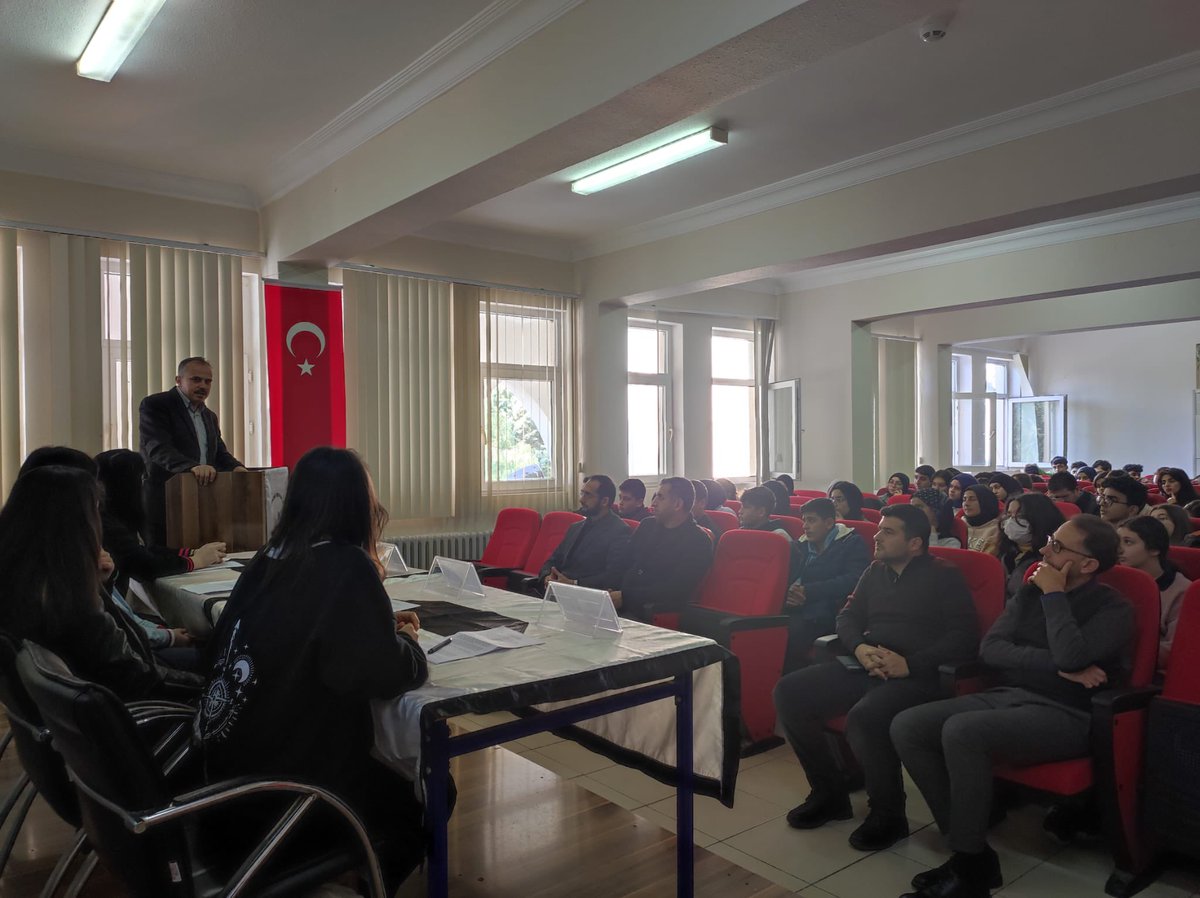 Karlısu Sosyal Bilimler Anadolu Lisesi ev sahipliğinde düzenlenen Anadolu Mektebi Filistin okumaları paneline okulumuz ögretmen ve ögrencileri ile katılım sağladık. <a href="/SeyitAliBuyuk/">Seyit Ali Büyük</a> <a href="/hataymem/">Hatay İl Millî Eğitim Müdürlüğü</a> <a href="/ANTAKYAMEM/">ANTAKYA İLÇE MİLLİ EĞİTİM MÜDÜRLÜĞÜ</a> <a href="/meb_dinogretimi/">MEB Din Öğretimi Genel Müdürlüğü</a>