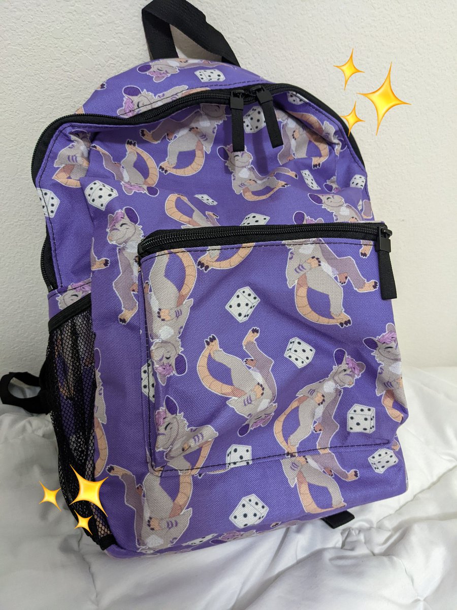 LakeMutt's tweet image. 🎒CUSTOM BACKPACK GIV/EA/WAY 🎒

1️⃣ WINNER RECEIVES 1️⃣ CUSTOM BACKPACK OF THEIR FURSONA 🦊 🐱 

2️⃣ND place wins possum trio ‼️

✨ RULES: ✨ 
- RT &amp;amp; Follow ‼️
- Comment ur ref &amp;amp; fav season ❄️ ‼️

Ends when I reach 6️⃣.5️⃣k foll/owers !! 🐶 

Tysm for all the supportive this yr!! 🫶