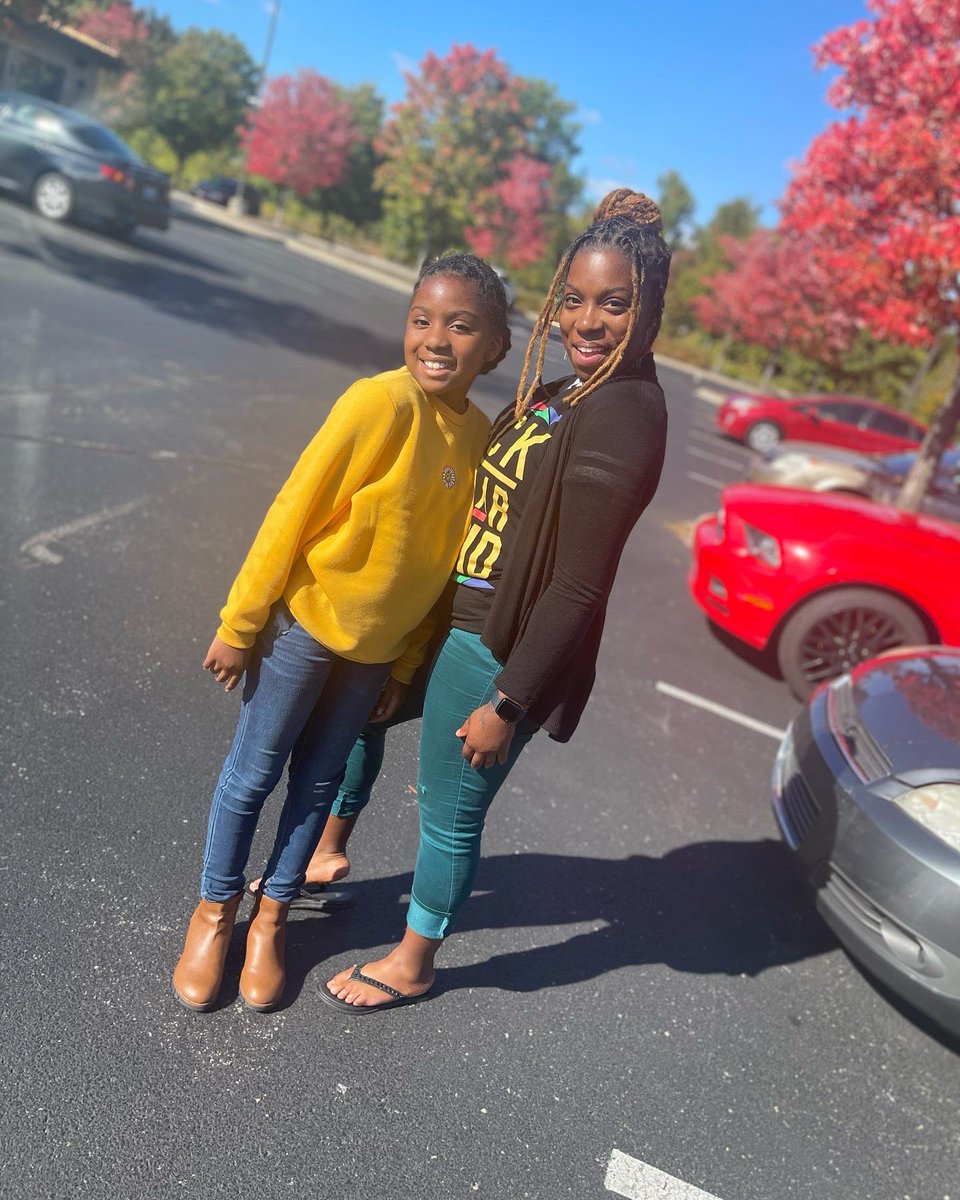 sandilyncpatten's tweet photo. Excuse me Please … Hello … now that I have you attention! 😀SWYD and help me celebrate my firstborn @nellydrayton a Blessed and happy happy Birthday . May you live to see many more to come . Love you Chica ♥️ https://t.co/RGY0tmantJ