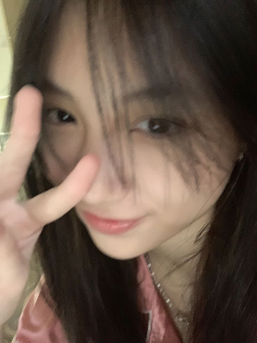 Michie_JKT48's tweet photo. nightnight mau bobo duluu 😴😴 https://t.co/uxoXFk3fsW
