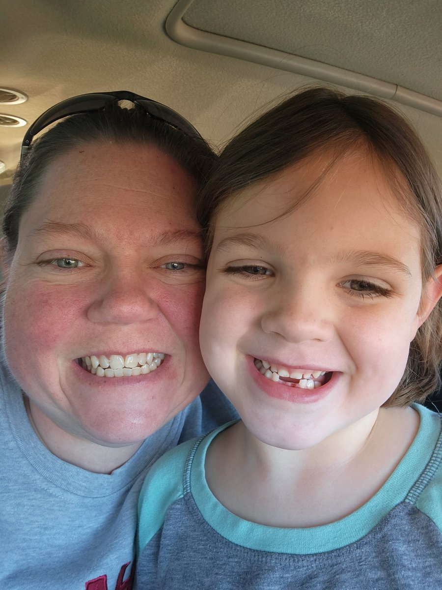 mynistareynolds's tweet photo. @pulte Please see me today. $mynistacooper drowning in credit card debt, having to use them for food and bills, job loss, cancer diagnosis, treatment that is futile in the end, 2 small kids, losing everything. #desperate #pleaseseeme https://t.co/SIrvZHK4C4