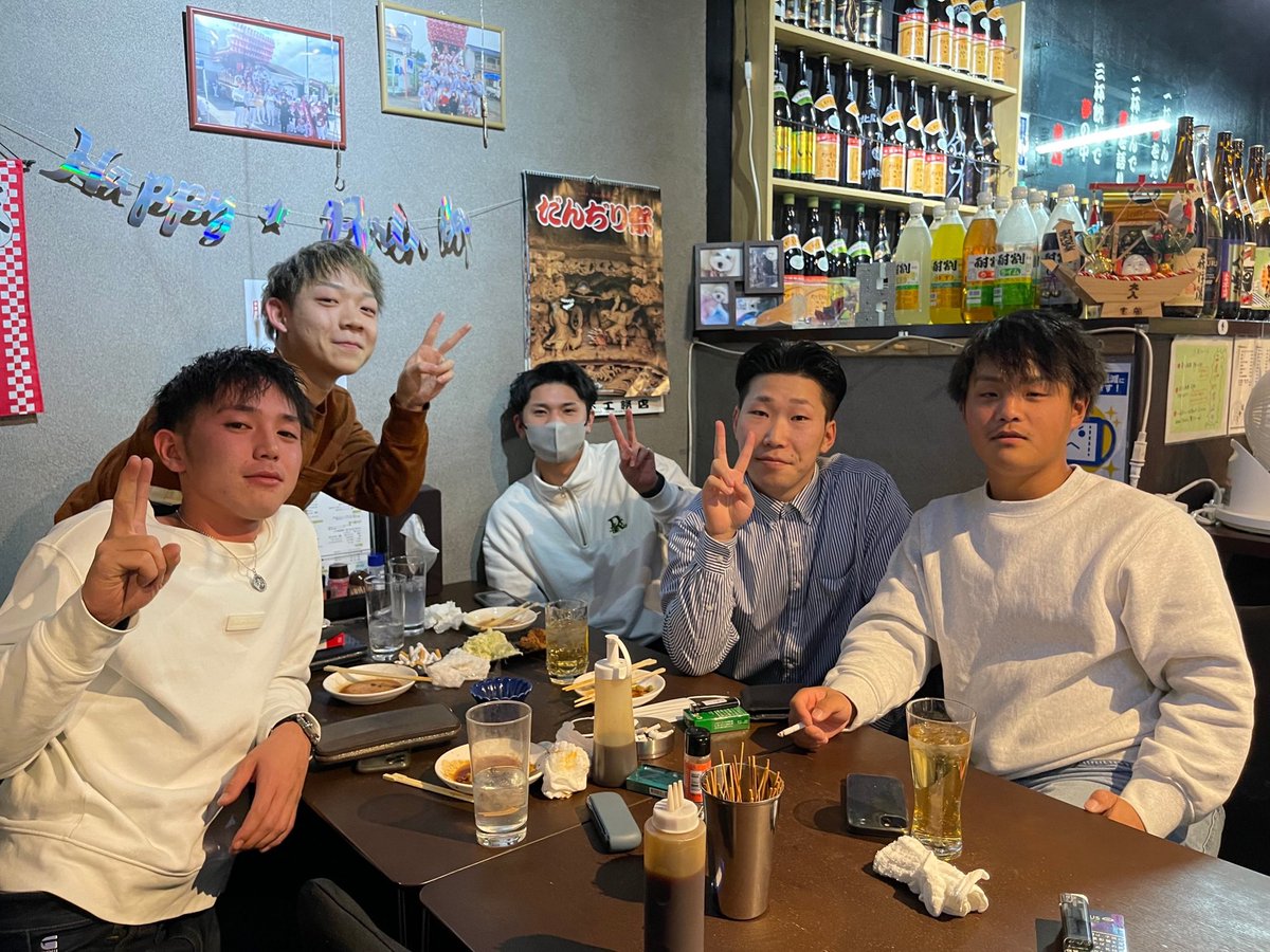kenta10275's tweet photo. 狭山民が一年ぶりに集まってます https://t.co/UNFclfLLIs
