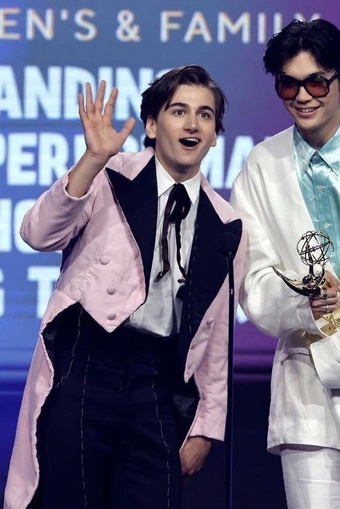 comfortbash's tweet image. 