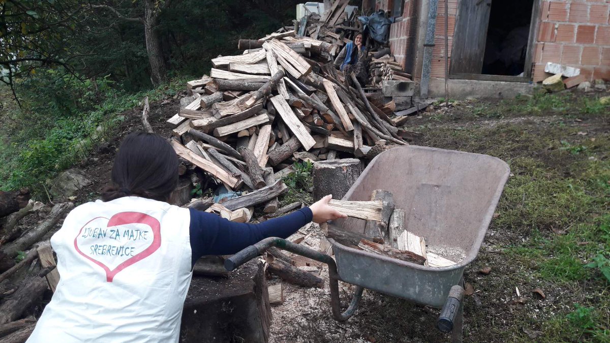 aa_balkans's tweet photo. MFS-EMMAUS: Podrška projektu “Ljubav za majke Srebrenice“ https://t.co/b97xdQyTdE 

#MfsEmmaus #Srebrenica https://t.co/UKGVL00tir