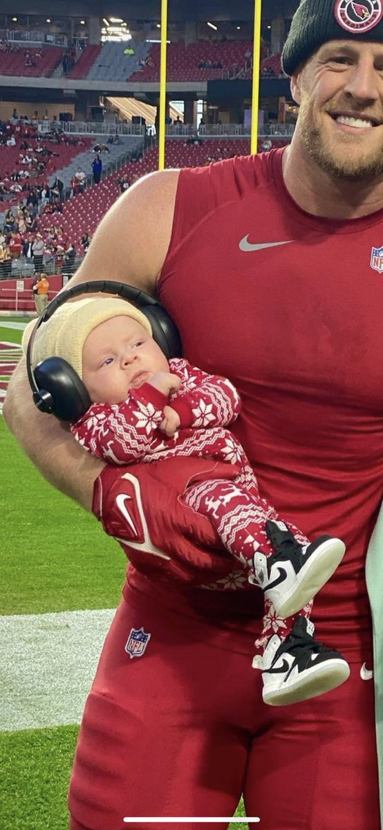 nolanbianchi's tweet photo. @JJWatt This baby would take my lunch money https://t.co/uqCk3Gp8ns