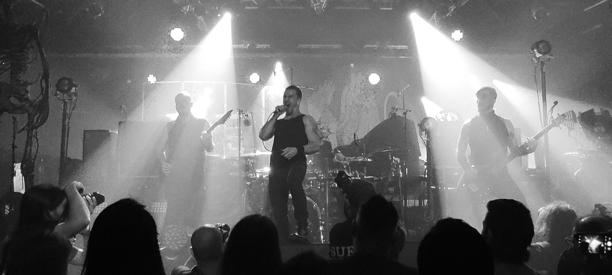 Metal Korner tweet media