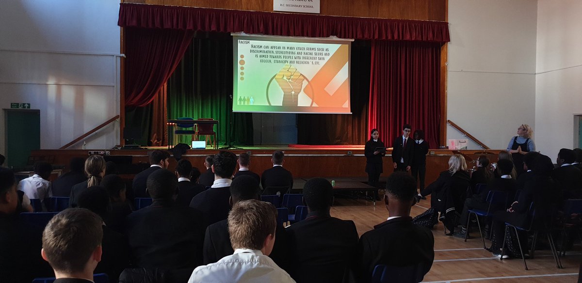 Amazing job by S3 young people <a href="/St_Rochs/">St Roch's Secondary</a> delivering an interesting, engaging and thought provoking presentation on Anti-racism at assemblies throughout the week! Well done on your fantastic effort on a meaningful display 👏 😊
