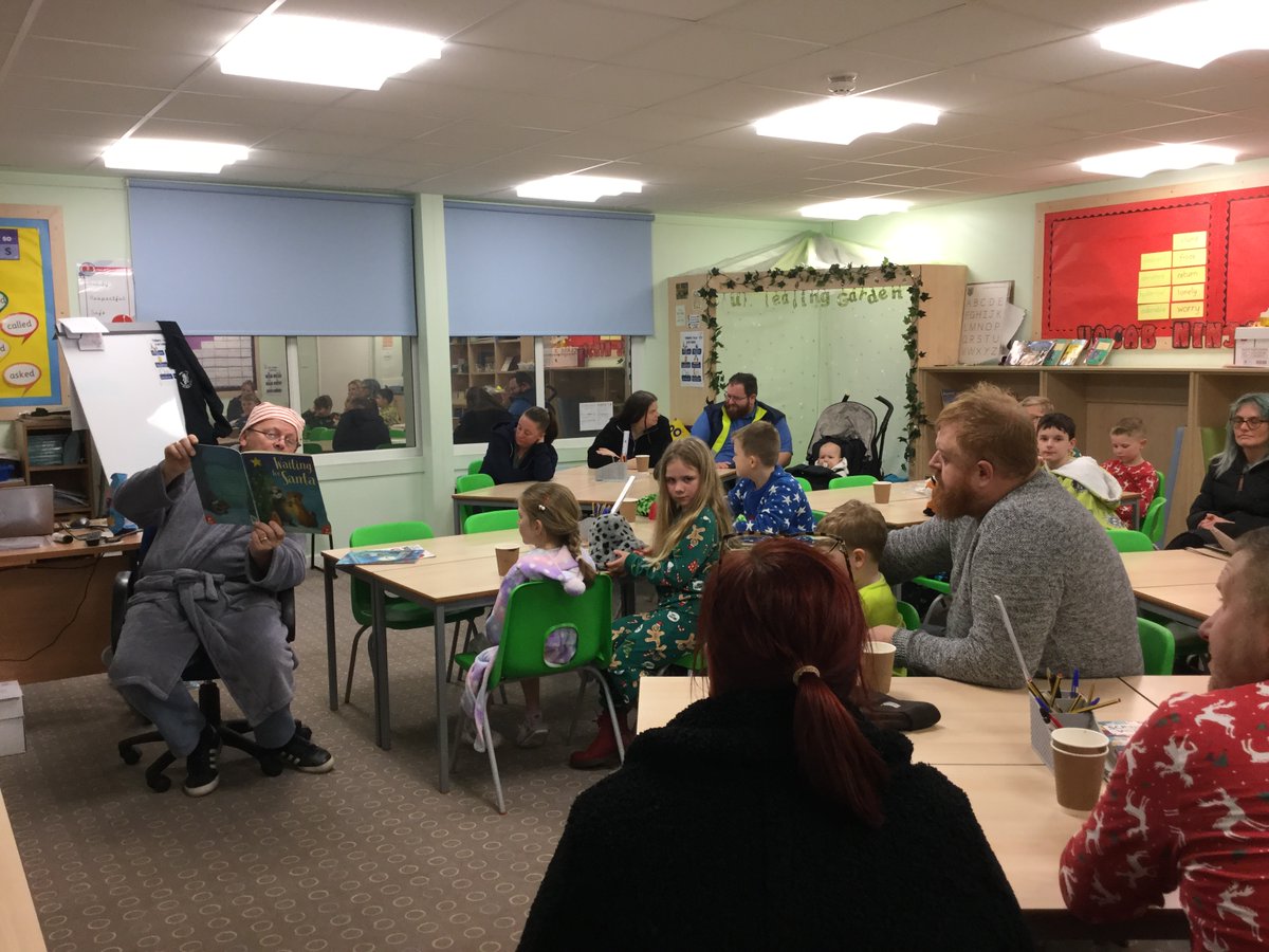 St Helen's Primary tweet media