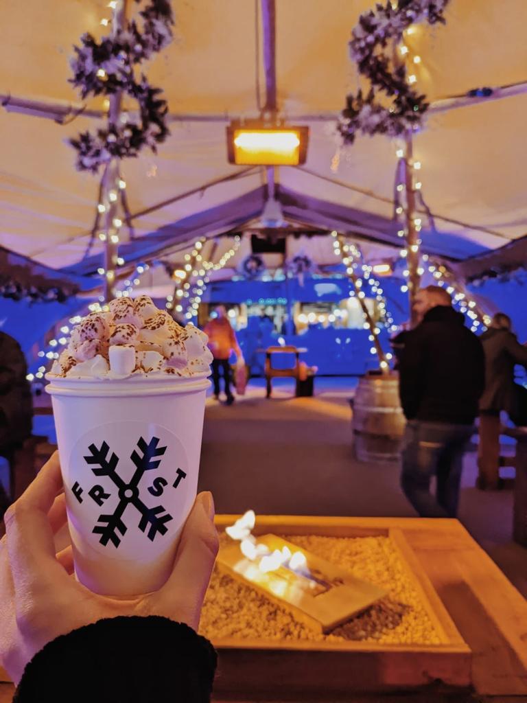 It's time to get cosy on the last Tuesday before Christmas! Stop in for a hot chocolate, cream and marshmallows whilst you're grabbing your last minute bits and pieces! ❄️

 Our doors are open 11am-11pm! 🥰
.
.
.
#frost #frostsalisbury