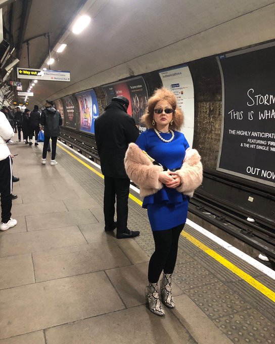 I accidentally met my downstairs neighbours for the first time whilst dressed as Jackie Stallone. My<a href="/tag/scrubbingupgewd"class="tags"><span>#scrubbingupgewd</span></a>