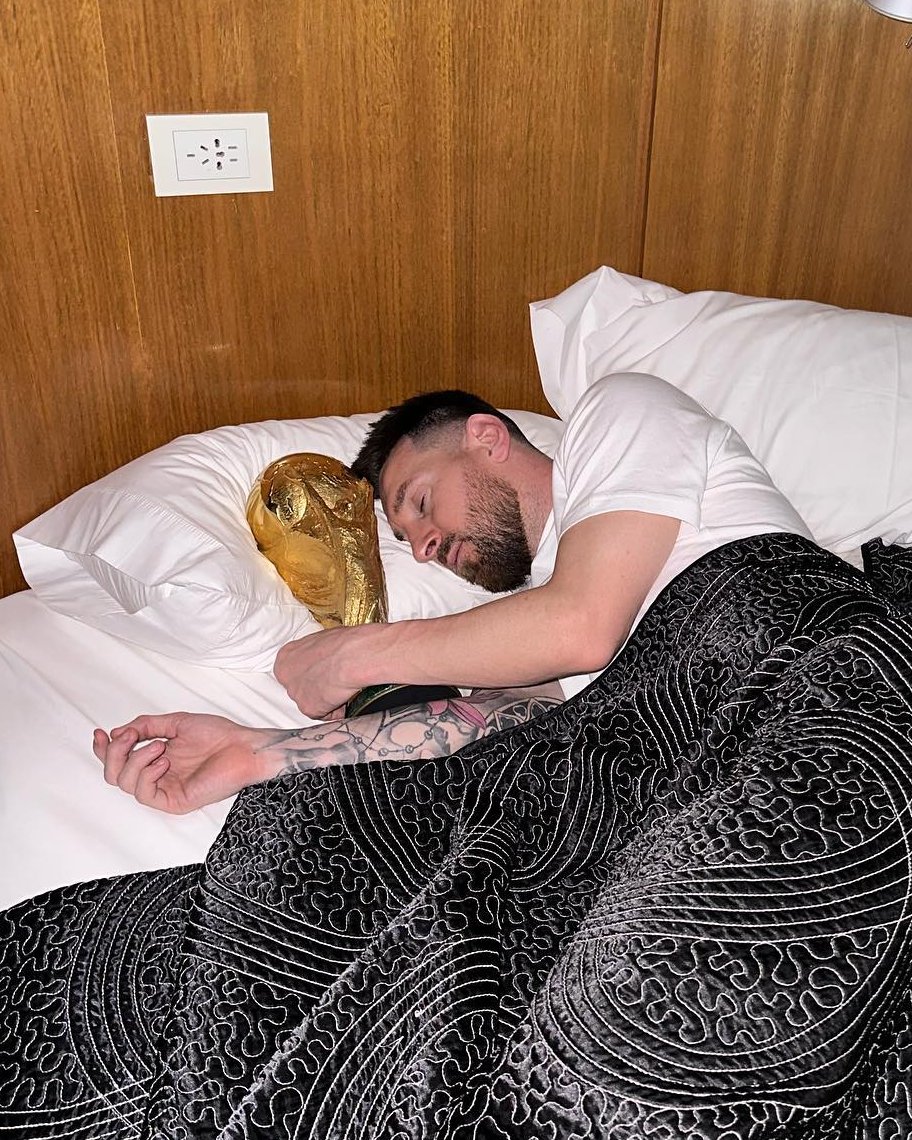 poptime's tweet photo. o messi KKKKKKKKKK https://t.co/5nDy0jefhS