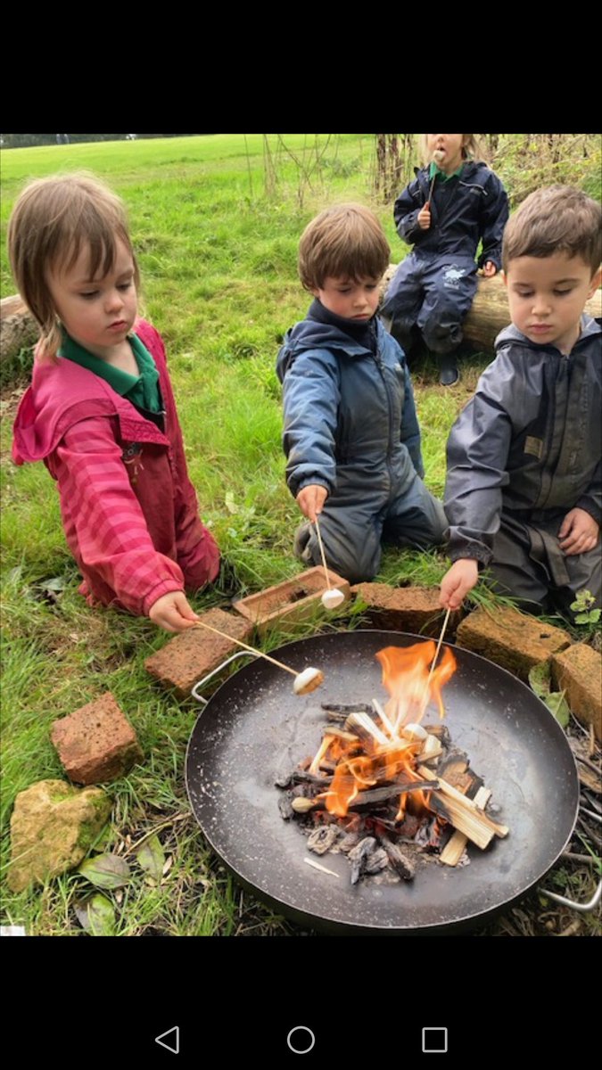 SibfordEYFS's tweet photo. The Year in Review - May 2022
Ticking off some of the 50 Things to do before you are 11 and 3/4 from the @nationaltrust
#BeYouBeSibford #SibfordEYFS #Lookingcloser #DenBuilding #Outdoors #50Things #cookingonafire #marshmallows #ForestSchool #rollingdownahill https://t.co/3It9iMkToI
