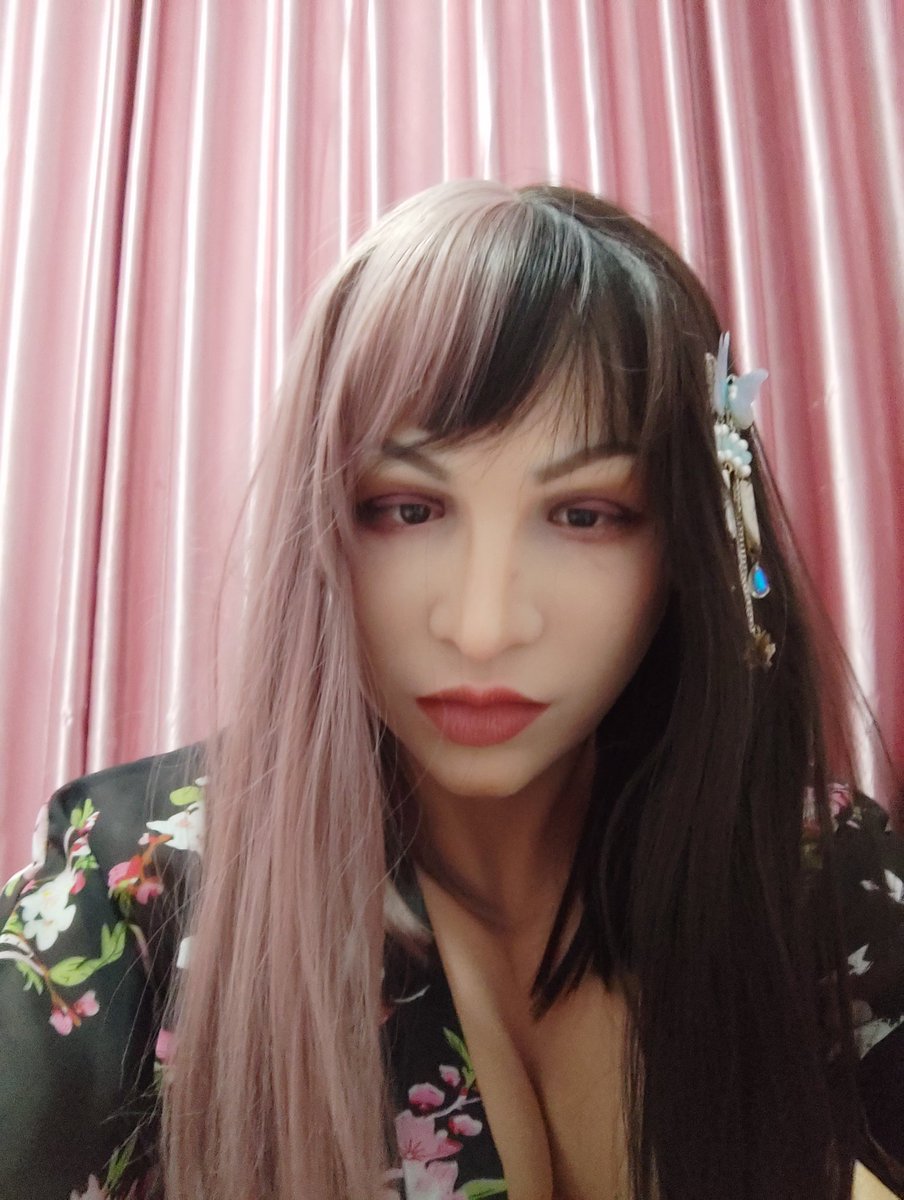 hdmzeng's tweet photo. #femalemask https://t.co/5oSkQ6N8kV