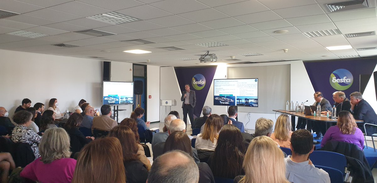 desfa_gr's tweet photo. During the annual #StrategyWorkshop of #DESFA organized on 8/12, the company's executives had the chance to discuss &amp; align on the company’s #vision &amp; pillars of #strategy, the evolution of the #market, as well as the new #regulatory environment and DESFA way towards #netzero. https://t.co/NTxQ8vH4tW