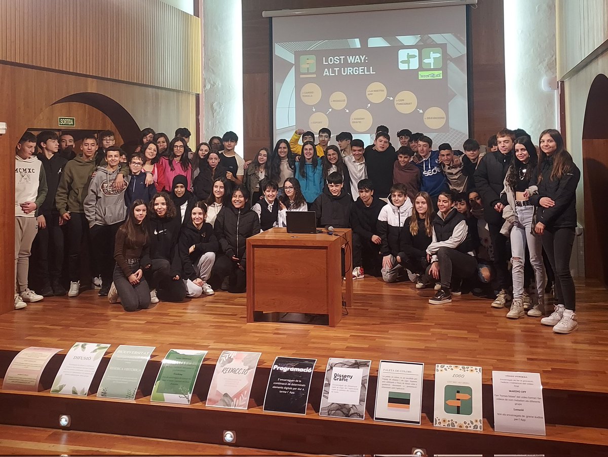 jorfabrega's tweet photo. Alumnes de 3er d'ESO de l'@inslavalira presenten l'App #LostWay sobre camins de l'Urgellet. Molt interessant i pràctica. És el #talenturgellenc pel que apostem per oferir-los oportunitats a casa seva. Enhorabona i bona feina!
Per a android la teniu aquí: https://t.co/p2fq0smUJu https://t.co/s1HLGx9TiJ