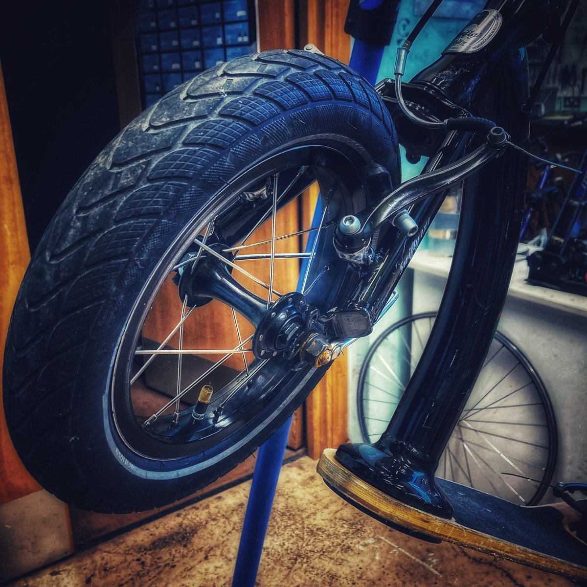 the_bicycle_boy's tweet photo. The bicycle is dead, long long the scooter 🥲 #workshop #workshopblues #scooter #swiftyscooters #thebicycleboy #iphotography https://t.co/FPDamLRHcx
