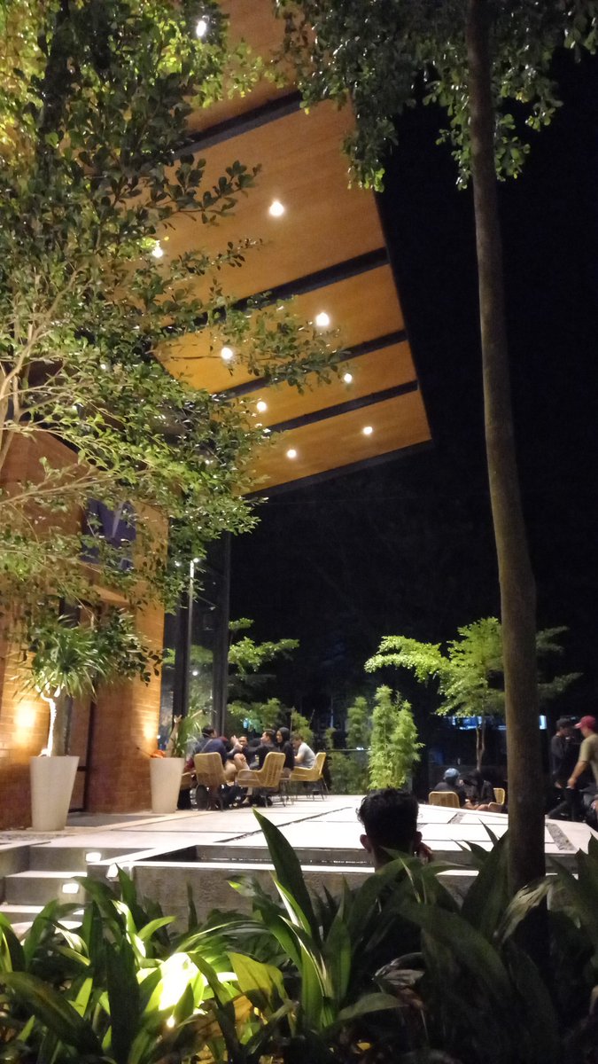 RioBernandi's tweet photo. Temenin sini 
#GayMalang #gaysurabaya https://t.co/gUi7AOEVJi