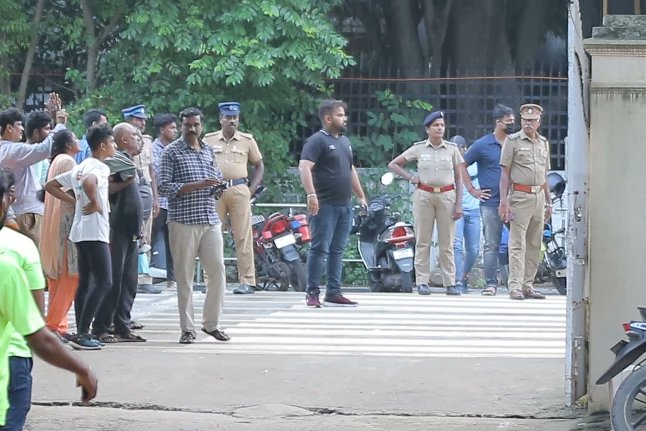 MadrasMarathon's tweet photo. Thanks for your support
#greaterchennaipolice  @ChennaiTraffic 

#modernmadrasmarathon
#mmmarathon #chennaimarathon #marathon #tamilprintsandevents #chennai #tamilnadu #india #twitter https://t.co/pF72ENSpC6