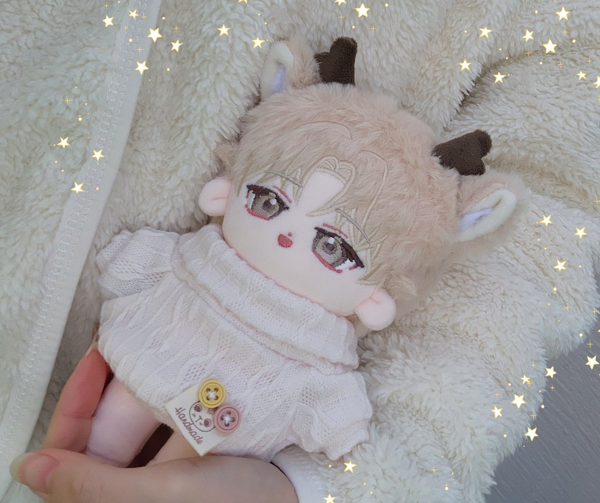 TvTgoo's tweet photo. 💛🦌 아현 15cm 인형 입금폼 🦌💛

🗓️ 12. 23 PM 21:00 ~

✔️수량 마감 시 조기 종료(최소 50체 ~ 최대 300체)
✔️1인 1체 한정
✔️데못죽 400화 인증

(아현이의 이름을 정해주세요! 생산 완료 이후 이름을 정해주신 한 분께 인형을 보내드립니다.😆❤️)
https://t.co/Oa5dP9xv8i https://t.co/pxiMVYZWgN