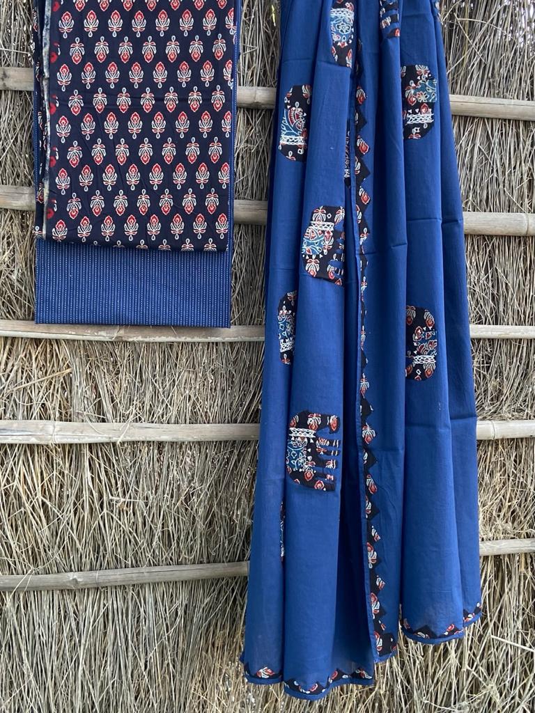 MannSatheStore's tweet photo. #MallikaSamrajya https://t.co/wnVfPolvnS