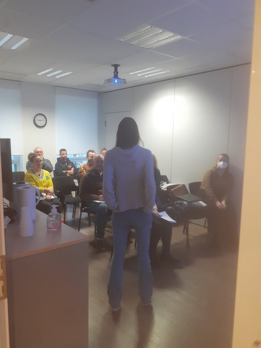 Melanie Majka (@melaniemajka) on Twitter photo 🗓 15 jours pour #creer #reprendre une #entreprise ! 👨🎓Dans nos locaux ce matin, réunion de présentation de la #formation prise en charge par la <a href="/hautsdefrance/">Région Hauts-de-France</a> dispensée par la @CCIArtois & gage de pérennité pour les porteurs de projet 🎯 <a href="/VLecreux/">Virginie Lecreux</a> <a href="/NeveuCorinne/">Corinne NEVEU</a> 🗓 15 jours pour #creer #reprendre une #entreprise ! 👨🎓Dans nos locaux ce matin, réunion de présentation de la #formation prise en charge par la <a href="/hautsdefrance/">Région Hauts-de-France</a> dispensée par la @CCIArtois & gage de pérennité pour les porteurs de projet 🎯 <a href="/VLecreux/">Virginie Lecreux</a> <a href="/NeveuCorinne/">Corinne NEVEU</a>