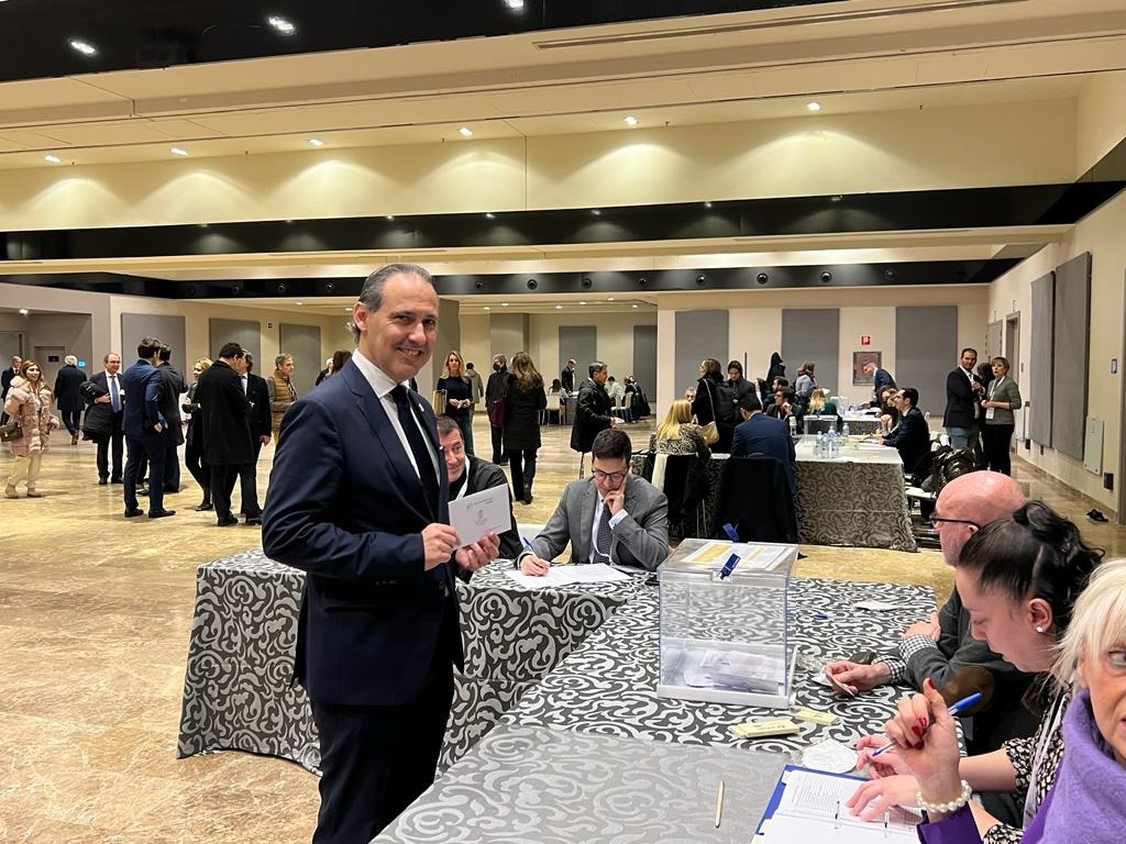 Eugenio Ribón tweet media