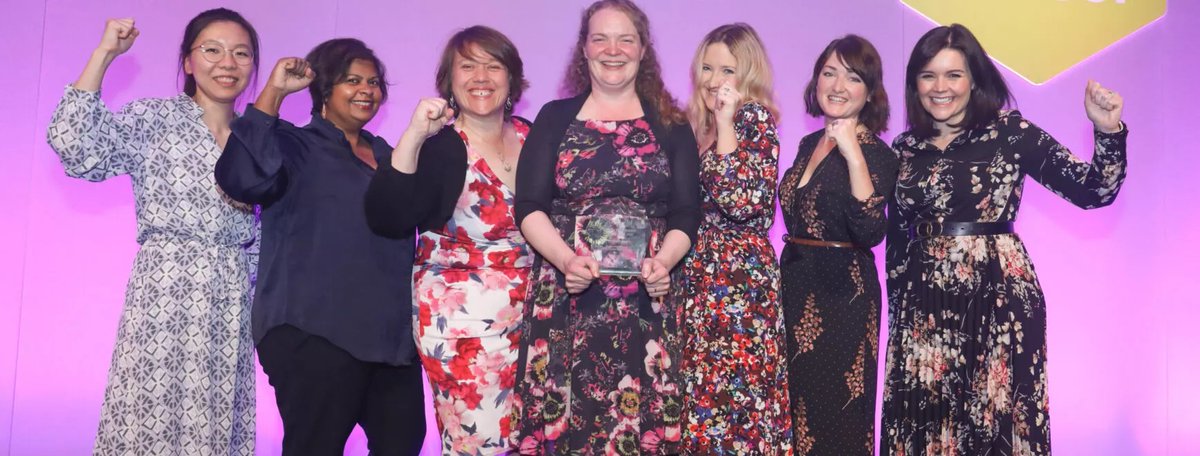 In October, the @GM_Cancer Conference saw the entire Manchester cancer ecosystem discussing crucial themes of collaboration, equality & innovation. @ECTeamSMH won a Research Award for their work on #WombCancer & Lynch syndrome 🎉 Read more 👇 mcrc.manchester.ac.uk/greater-manche… 1/3