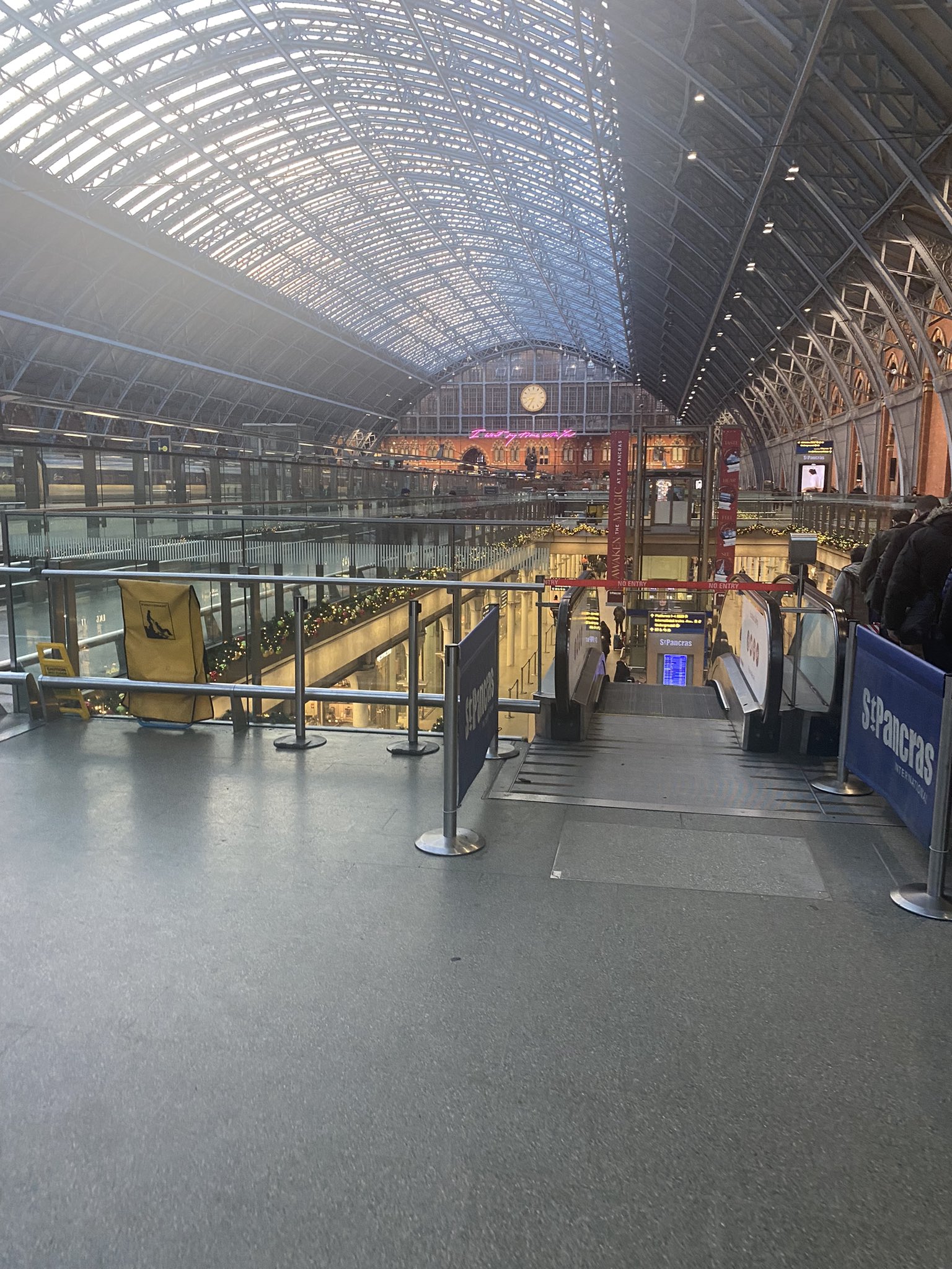 indykaila-news-on-twitter-guess-where-i-am-guess-who-i-am-meeting