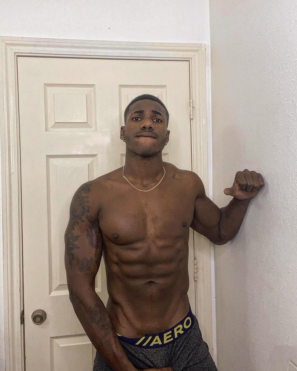 KingMarcellus on Twitter: "Retweet to see what happens next 🥵"