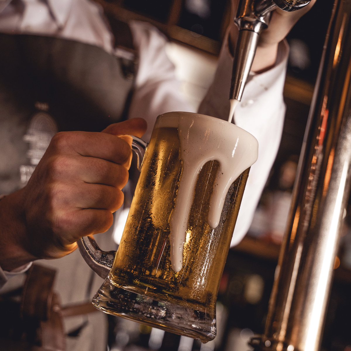 Hotel Football (@hotelfootballuk) on Twitter photo Day 20 of 24. Our festive fun doesnβt stop just yet and today we are giving away a Β£100 bar tab at <a href="/TheFountainHse/">The Fountain House</a>! π»
For a chance to win:
- Follow <a href="/hotelfootballuk/">Hotel Football</a> & <a href="/TheFountainHse/">The Fountain House</a>
- Like & retweet
Good luck! π€π»
#HFChristmasCountdown π
π» Day 20 of 24. Our festive fun doesnβt stop just yet and today we are giving away a Β£100 bar tab at <a href="/TheFountainHse/">The Fountain House</a>! π»
For a chance to win:
- Follow <a href="/hotelfootballuk/">Hotel Football</a> & <a href="/TheFountainHse/">The Fountain House</a>
- Like & retweet
Good luck! π€π»
#HFChristmasCountdown π
π»