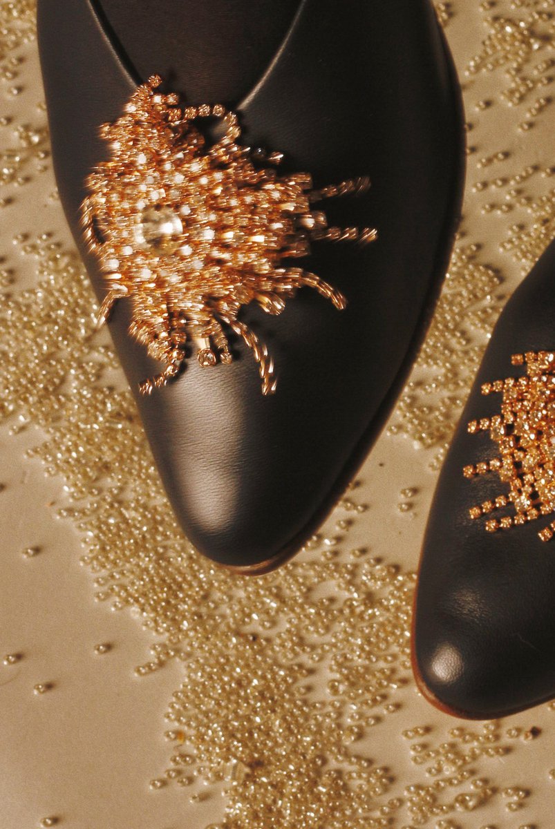 Christmas isn't a season it's a feeling. 

#Christmas #MadeWellSince1877 #CraftingTheFuture #AW22