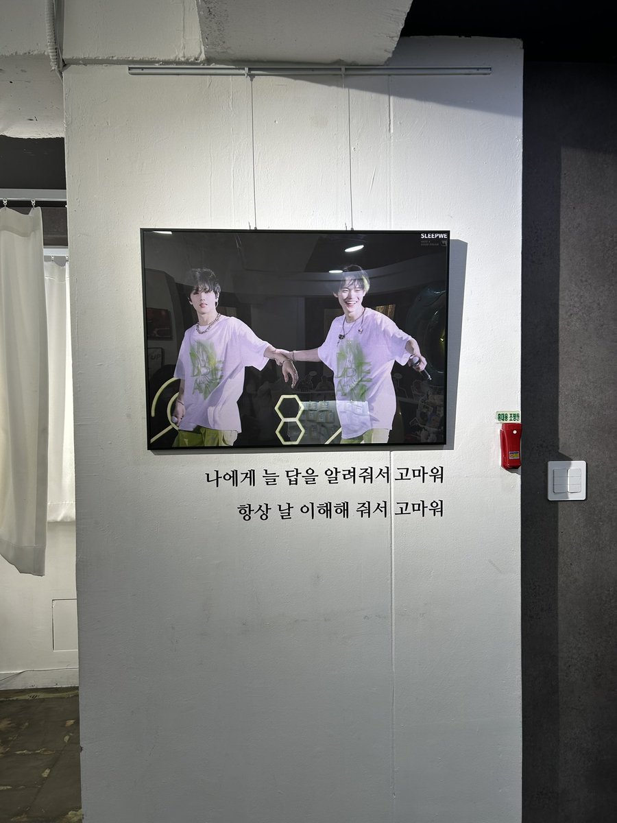 ppiyong09230280's tweet image. #우리가_여기까지_왔다
#우리_열하나에만났는데_스물하나야

영원해라 진짜...