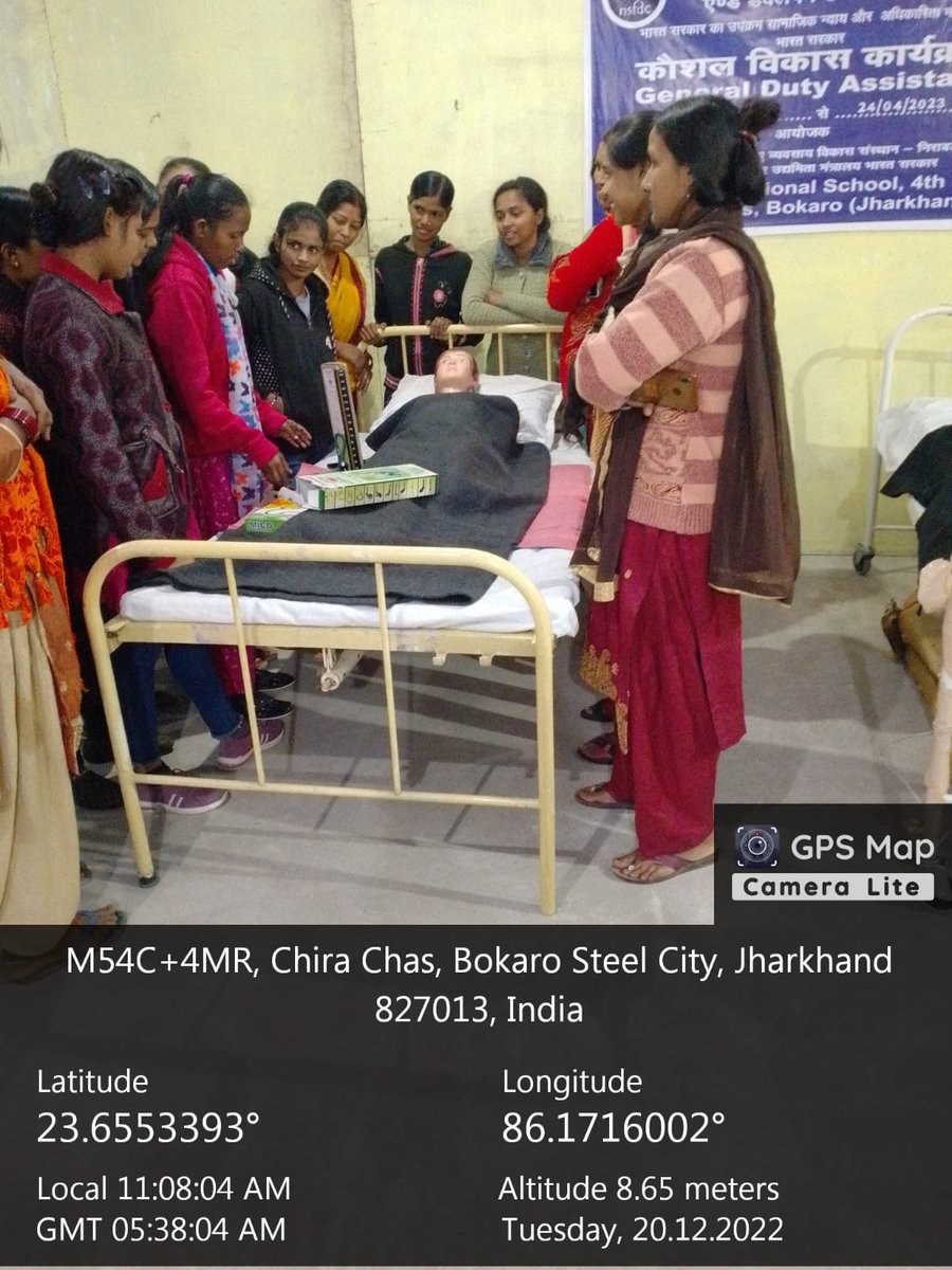 BloomingMulti's tweet photo. #Few #Glimpses #Skill #Training 
भविष्य उन शिक्षित युवाओं का है जिनके पास सृजन करने की कल्पनाशीलता है।
#अब_कौशल_की_बारी_है
#skills
#KaushalSeKalBadlenge
#bloominglife
#हुनर_है_तो_कदर_है
#सबको #हुनर #सबको #काम 
#Training #program #BloomingLife 
#BOKARO #JHARKHAND
#20Dec2022 https://t.co/W93CWjiNTb