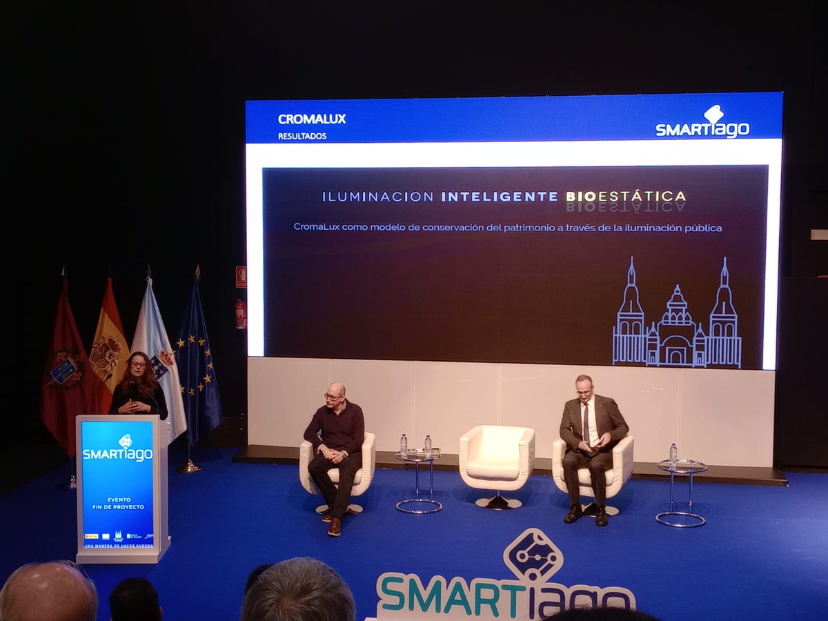 cretus_usc's tweet photo. Onte a investigadora Patricia Sanmartín participaba no evento fin de proxecto @Smartiago_ , impulsado polo Concello de Santiago para mellorar os servizos públicos a través de solucións innovadoras, co seu proxecto #Cromalux 💡do que é a directora científica. https://t.co/PqJLbhMmwG